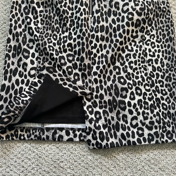 Michael Kors Pencil Skirt - Women’s - Picture 4 of 6